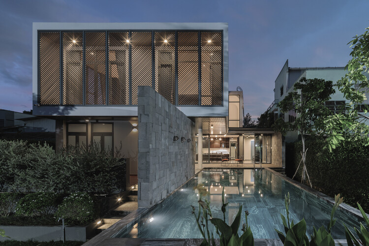 H House / G+ Architects - Exterior Photography, Windows, Facade