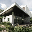 a 62 - H House / G + Architects: Căn biệt thự 789m2 ở Mỹ Tho thiết kế y&ecirc;n tĩnh v&agrave; ri&ecirc;ng tư