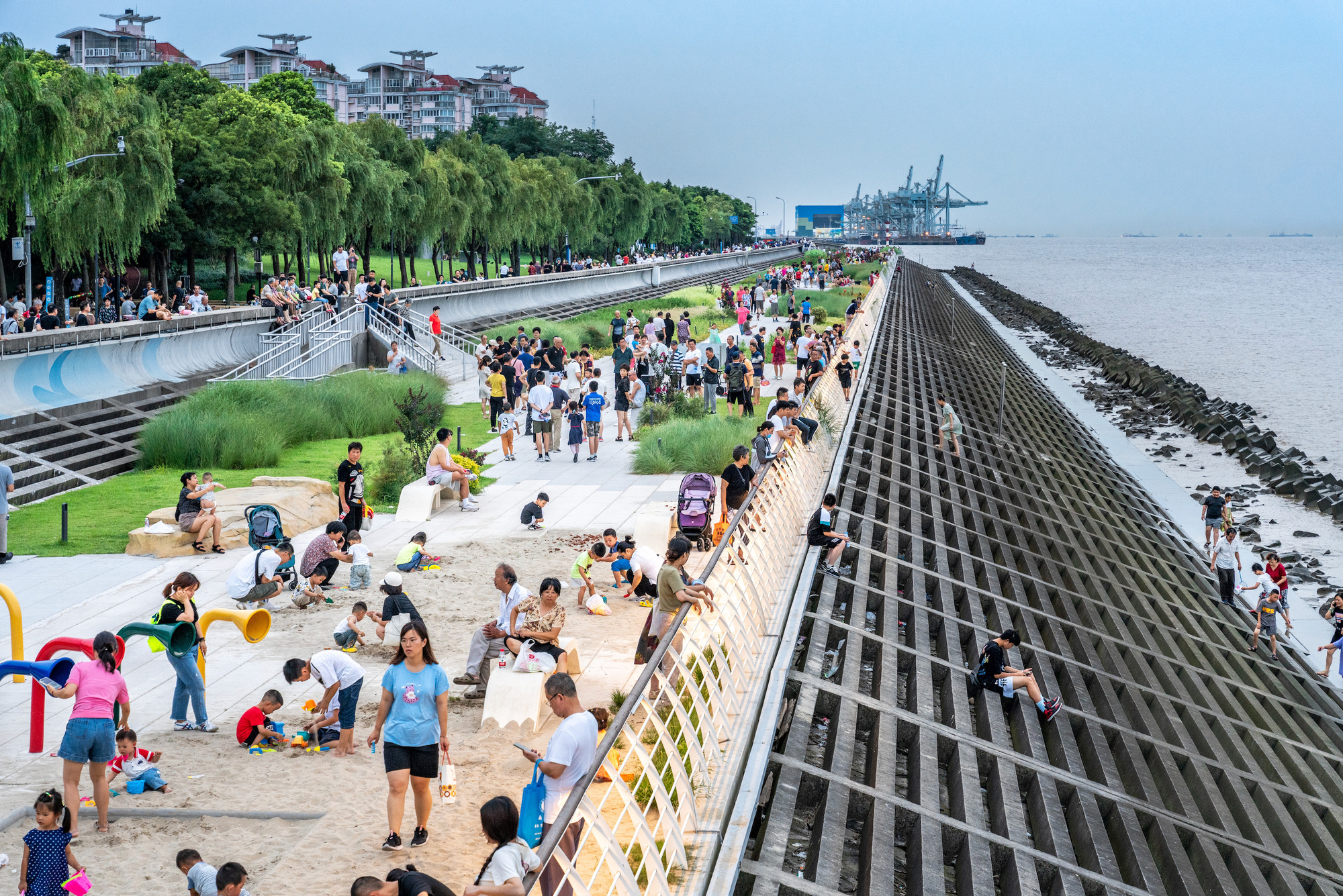 上海宝山滨江(一期)岸线 / 大观景观 + 泽柏景观 | ArchDaily 中文版