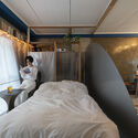 FACTORESIDENSE / Keisuke Kawabe Architecture Office - Interior Photography, Apartment Interiors, Bedroom, Bed, Table