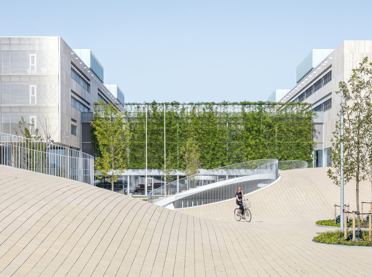 Paris to Become "One of the Most Bike Friendly Cities in the World" By 2026 - Image 3 of 4