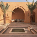 Mysk Al Badayer Retreat 沙漠营地酒店 / Wael Al-Masri Planners &Architects - 室内图, 酒店, 表皮