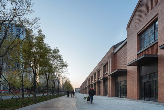 天津天拖厂房改造 / 深圳华汇设计 - 建筑图