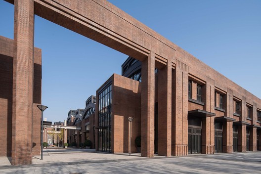 天津天拖厂房改造 / 深圳华汇设计 - 建筑图, 砖