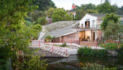 Shangen Blossom Pavilion / SpActrum