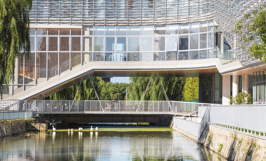  桥上教学楼，盐城外国语学校创新中心 / 普泛建筑 - 建筑图