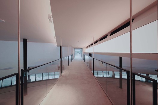 济宁运河文化艺术中心 / 筑境设计 - 室内图, 扶手