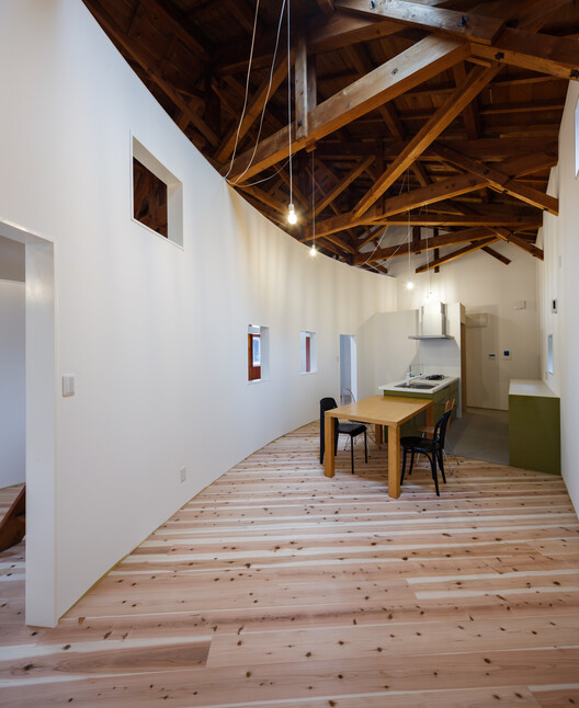 O House Renovation / Yasuhiro Sawa Design Office - Interior Photography, Table, Beam