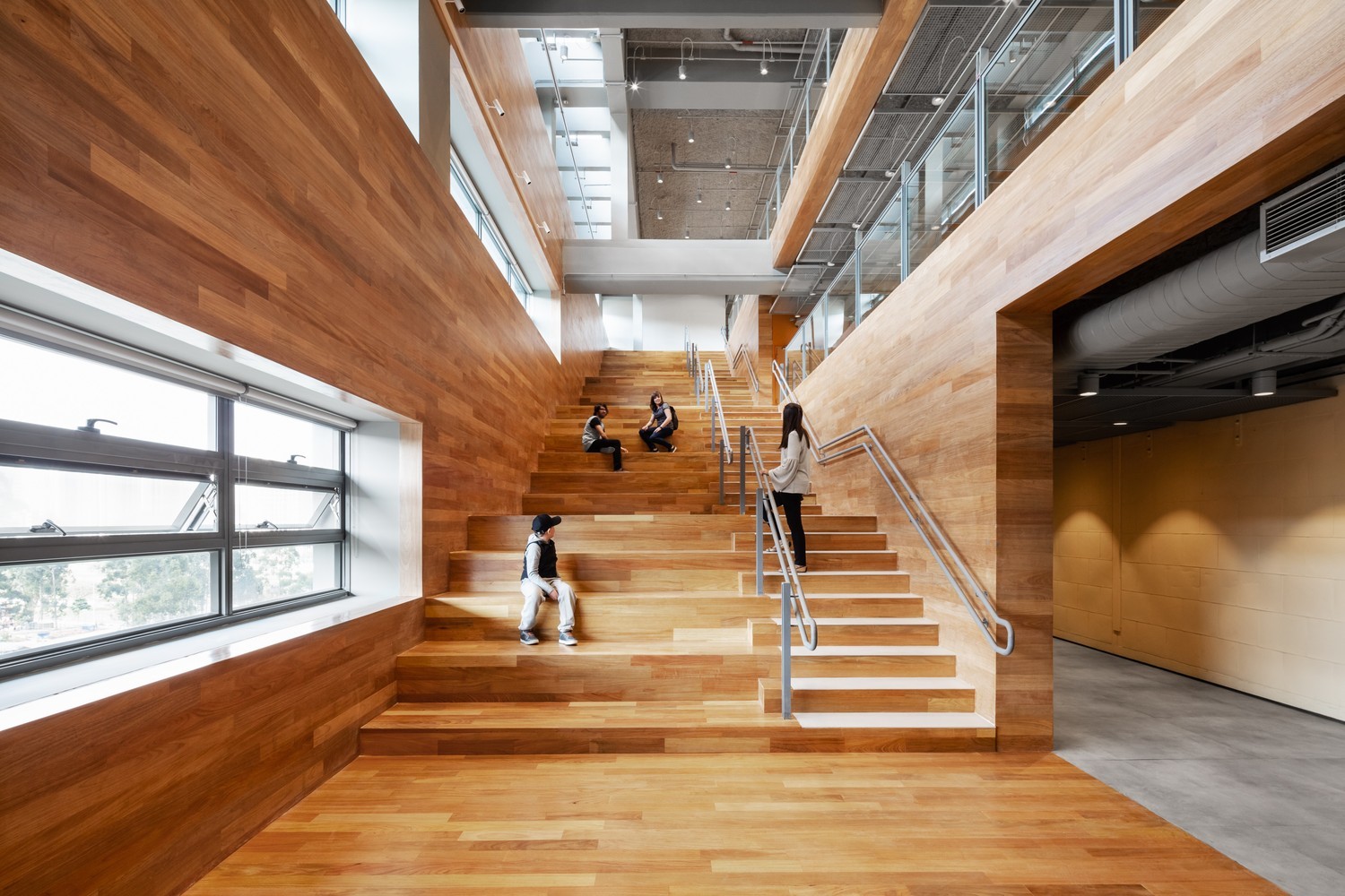 Galería de Gradas interiores: de oficinas a hogares - 22