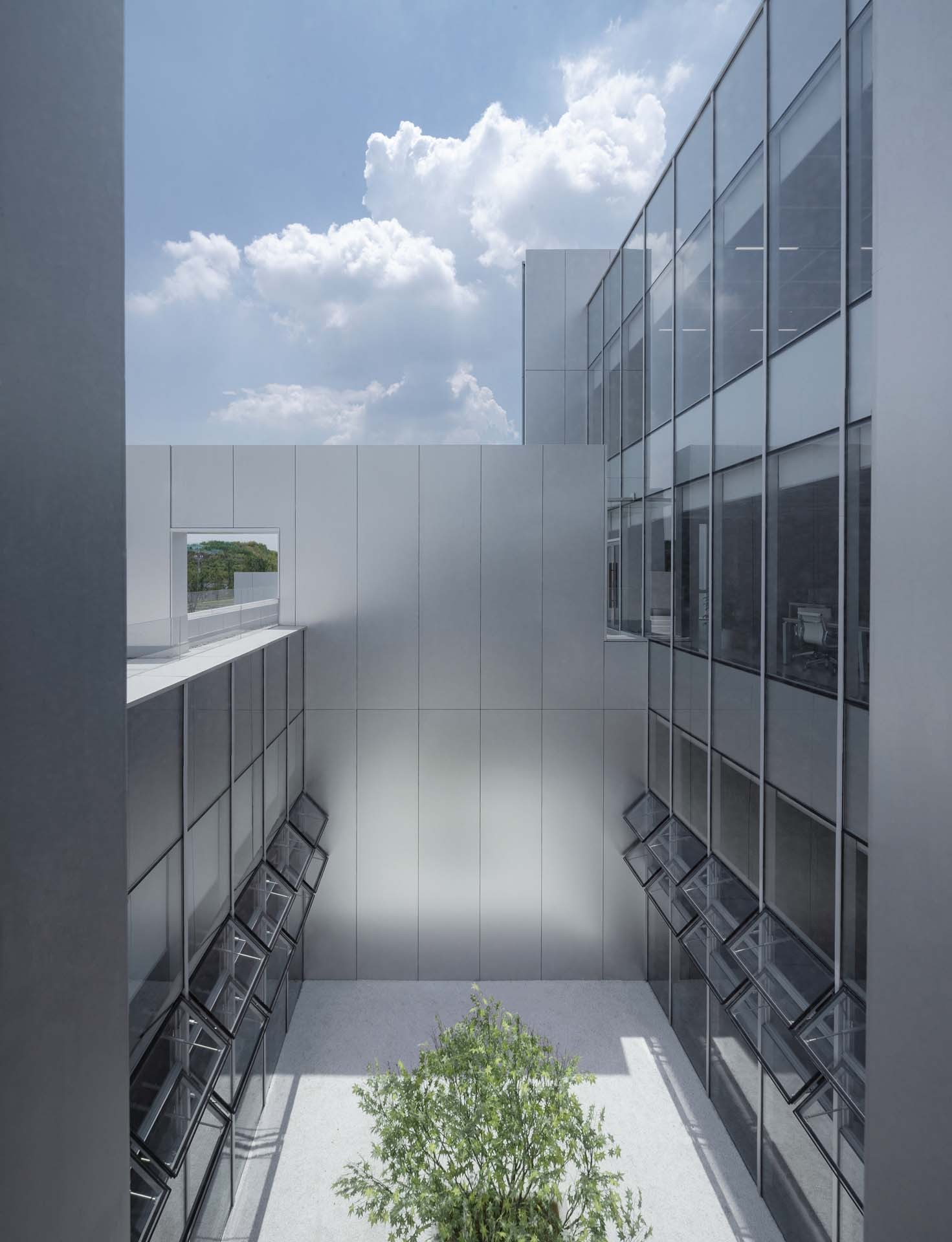 Gallery of AI PARK / XING DESIGN - 4