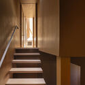 最大坡屋顶，金泽市私宅 / 中西昭太建築事務所 + 大野博史 - 室内图, 独立住宅, 楼梯