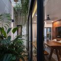 AT House / Hoang GK - Interior Photography, Table, Windows, Chair