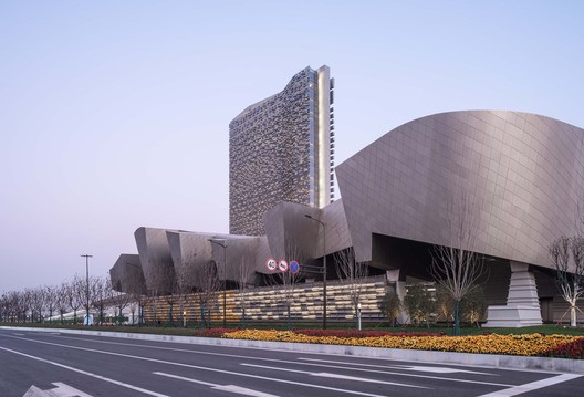 扬子江国际会议中心 / Morphosis Architects - 建筑图, 表皮
