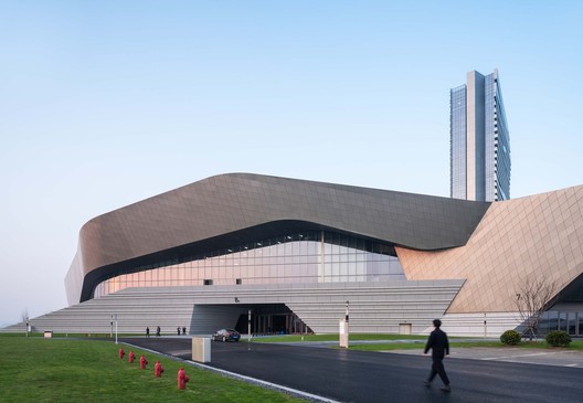 扬子江国际会议中心 / Morphosis Architects - 建筑图, 表皮