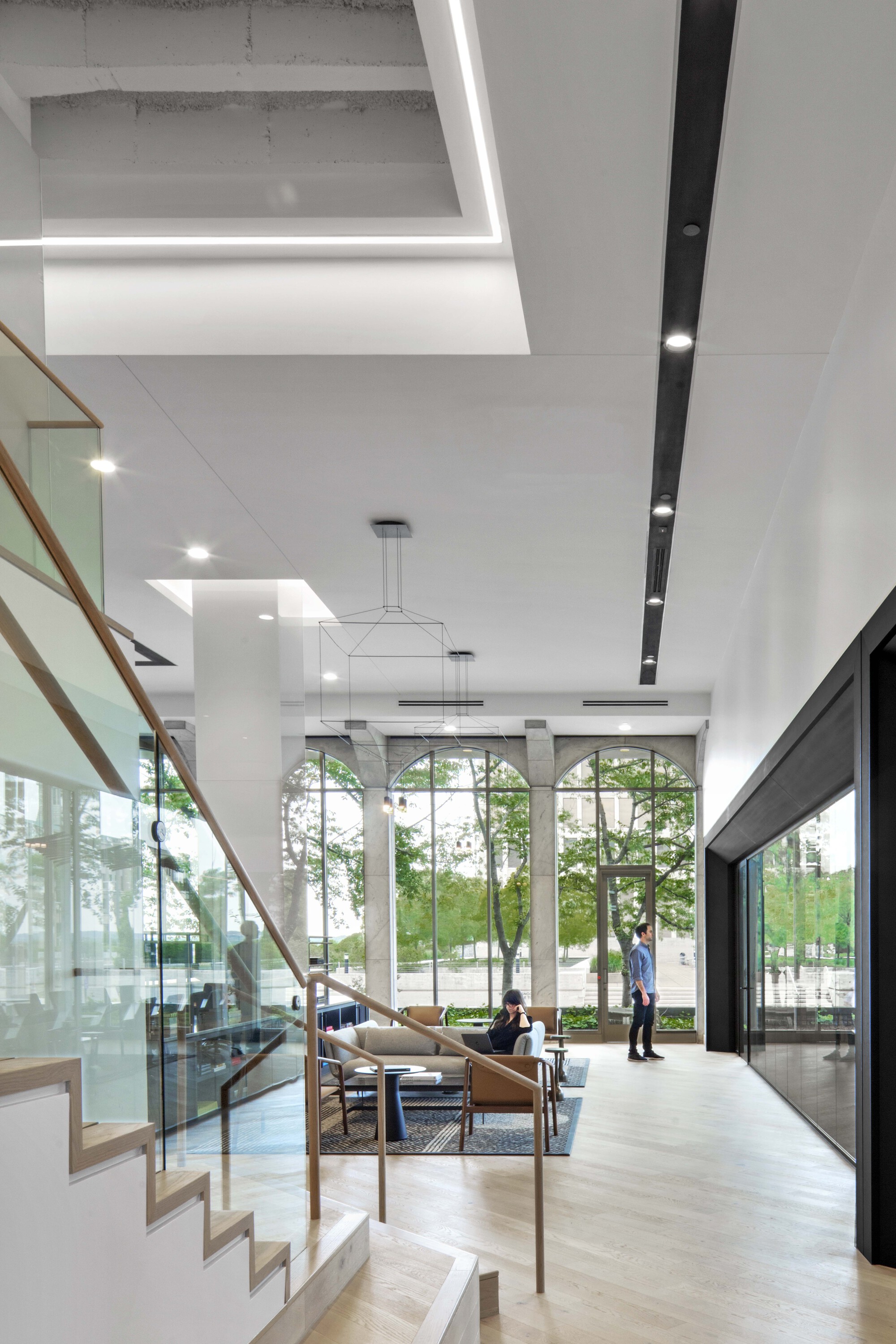 Gallery of UTA Offices / HASTINGS Architecture 20