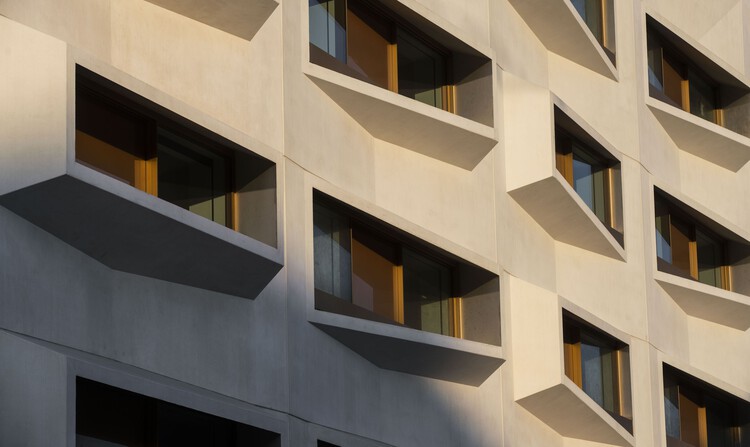 Essenza Residential Building / Ventura + Partners - Interior Photography