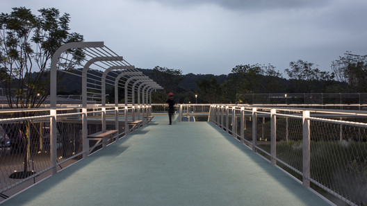 深圳茅洲河左岸科技公园 / 同济原作设计工作室 深圳茅洲河左岸科技公园 / 同济原作设计工作室 - 建筑图