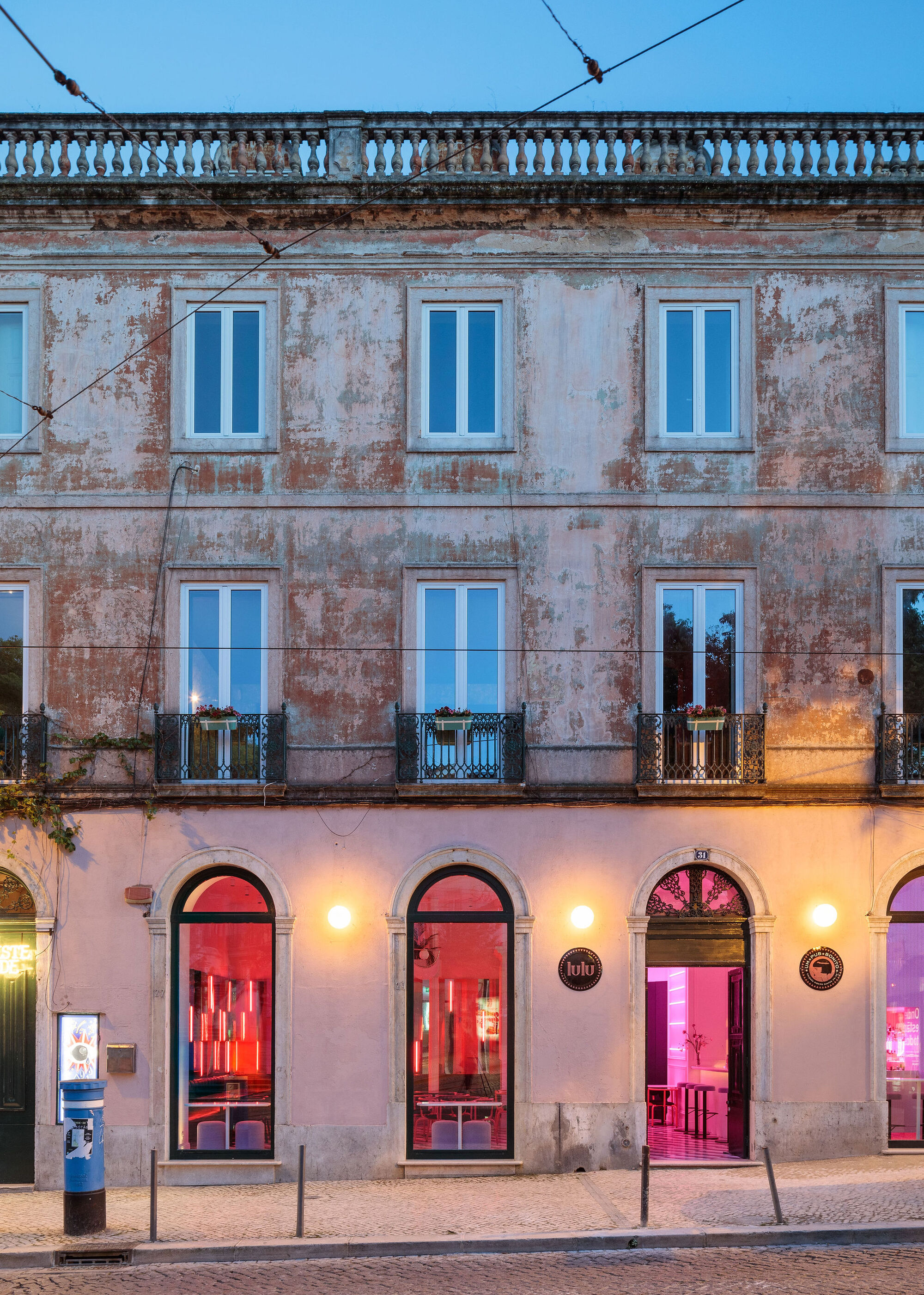 Gallery of LULU Bar and Restaurant / DC.AD 29