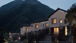 Flowing Cloud Township Villa / More Design Office