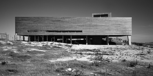 Building Images: Between Nature & Architecture Building Images: Between Nature & Architecture - Image 7 of 9