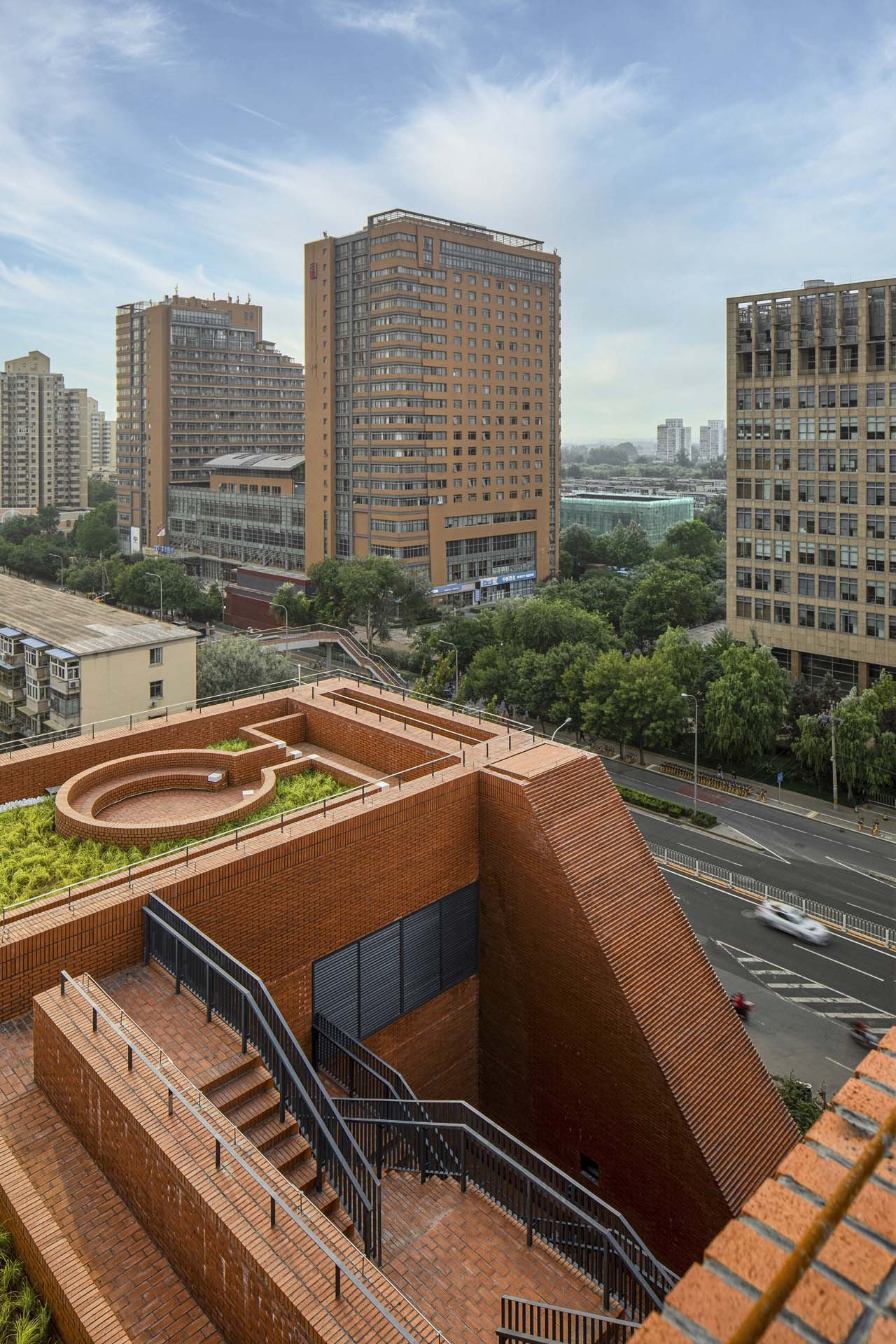 Gallery of No.150 Chengfu Road / URBANUS - 8