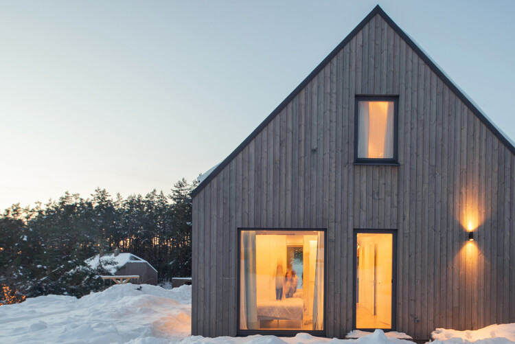 Sun Path House / LUNAARCH - Exterior Photography, Windows, Door, Facade