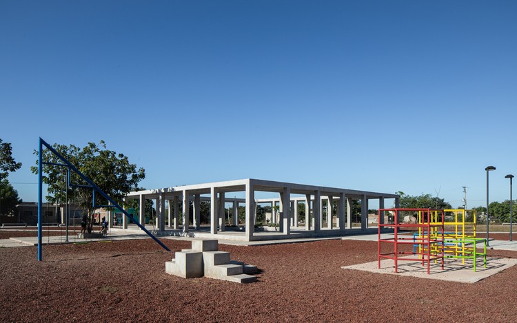Parque público Acaponeta / CCA | Bernardo Quinzaños - Fotografía exterior