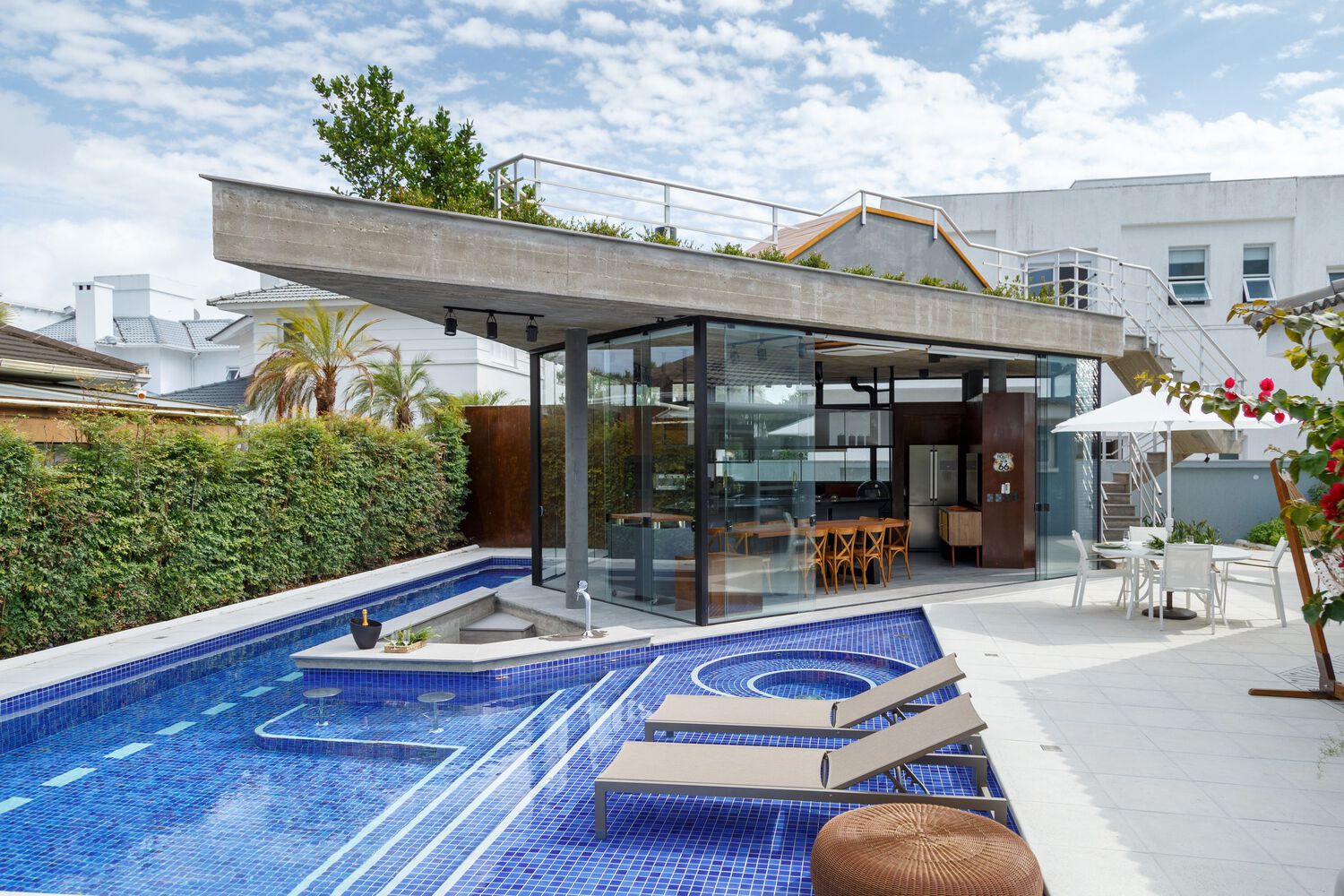 Quiosque Fix / BR3 Arquitetura - Fotografia de Exterior, Pátio, Fachada, Cadeira, Mesa