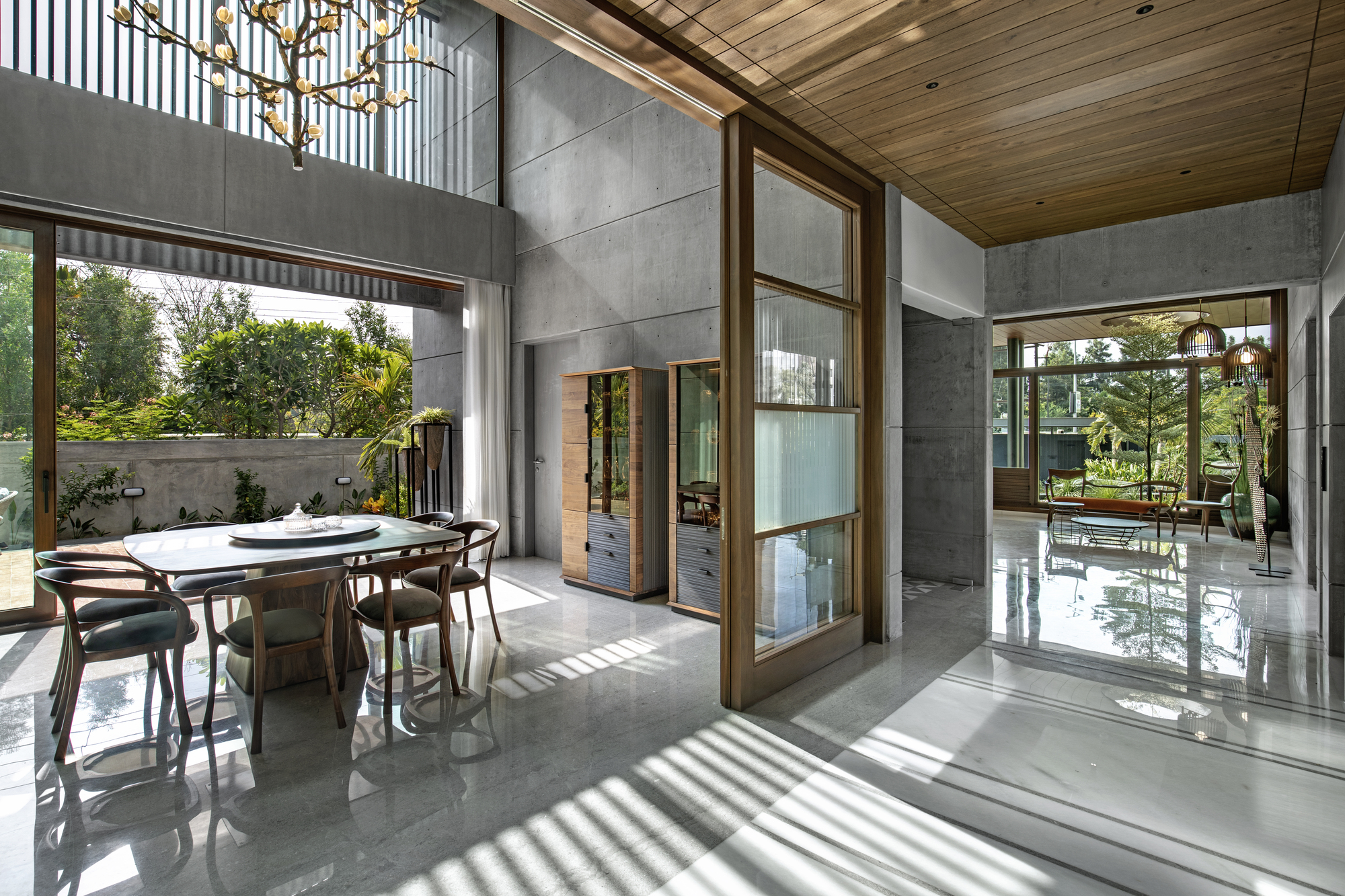 Gallery of Ankit Shah Residence / Dipen Gada and Associates - 12