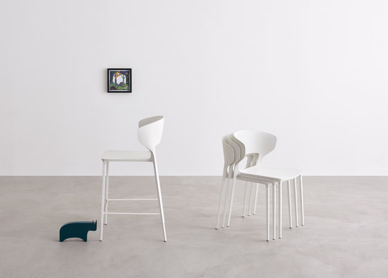 Gallery of 15 Contemporary Architects Who Design Chairs - 17