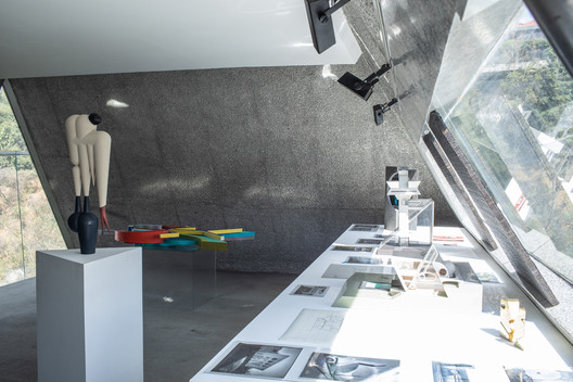 Agustín Hernández’s Architecture Studio opens its doors to present the exhibition "Beneath the Tree" - Image 18 of 24