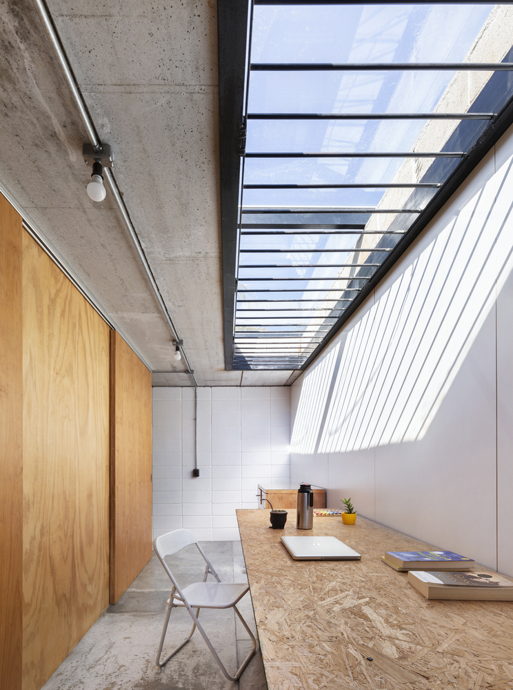 Gallery of Installations on Show: 15 Examples of Applications in ...