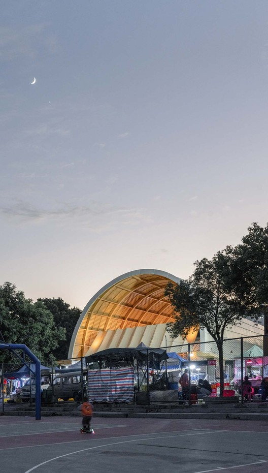 Mercado Huangchong / Multi-Architecture - Fotografía exterior