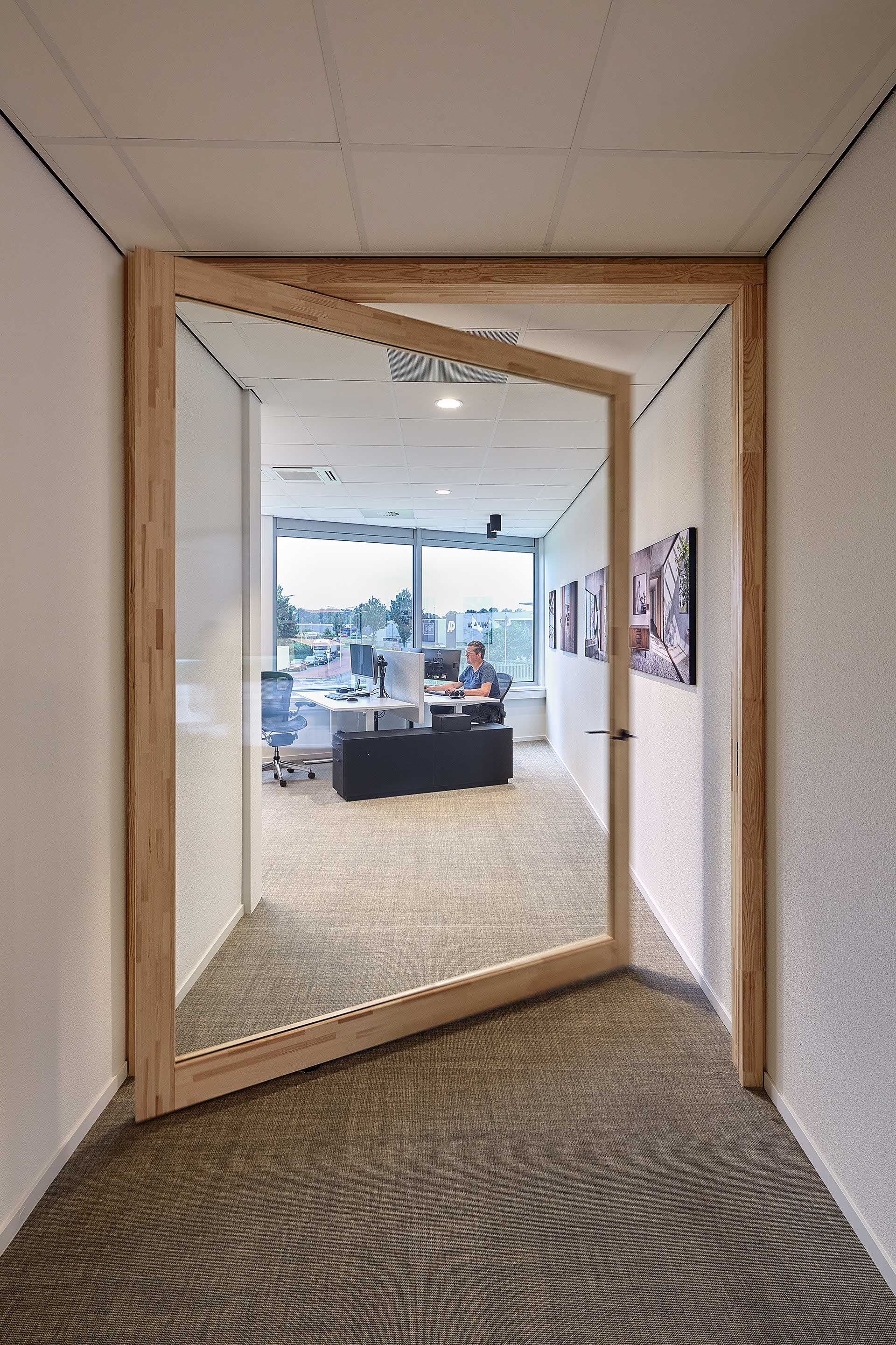 Gallery of Functional and Creative Ways to Integrate Interior Pivot