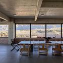 Mountainside Courtyard House / Iway Architects and Associates - Interior Photography, Dining room, Chair