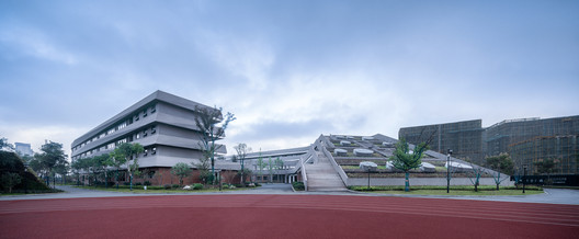 Southwest Elementary School / MINAX Architects Southwest Elementary School / MINAX Architects - Exterior Photography