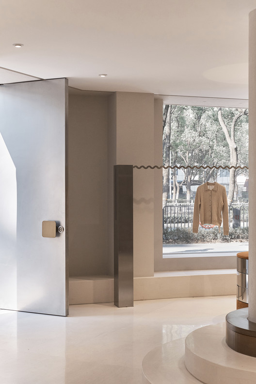 Boutique QYF / Sun Concepts Office Boutique QYF / Sun Concepts Office - Fotografía interior