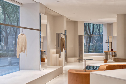Boutique QYF / Sun Concepts Office Boutique QYF / Sun Concepts Office - Fotografía interior