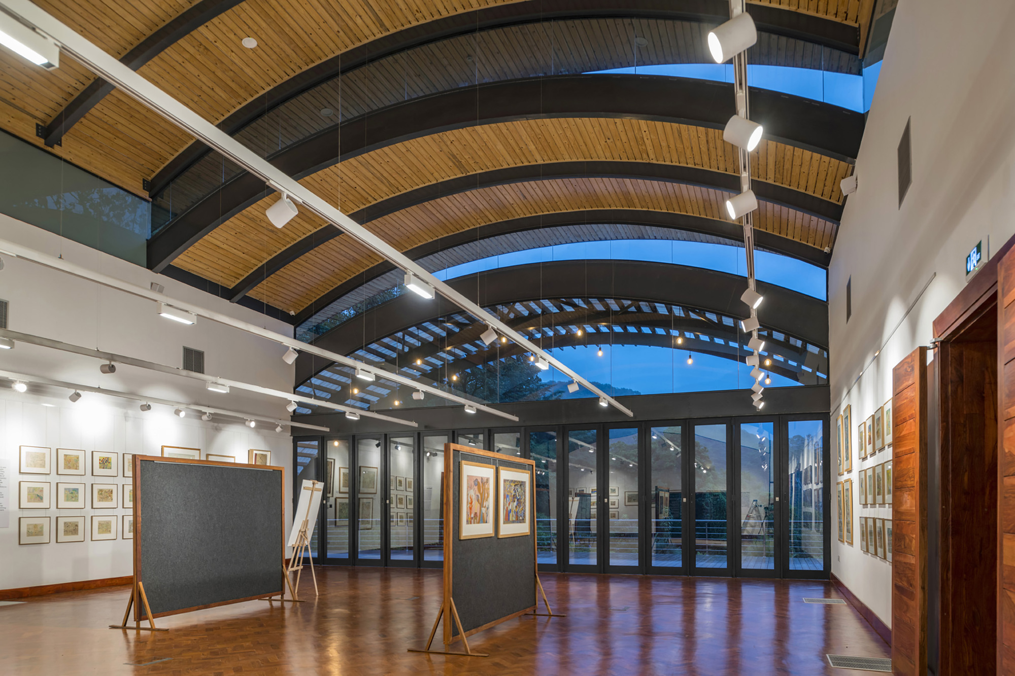 Gallery of The Arches Gallery at Aberfoyle / Architectural & Planning ...