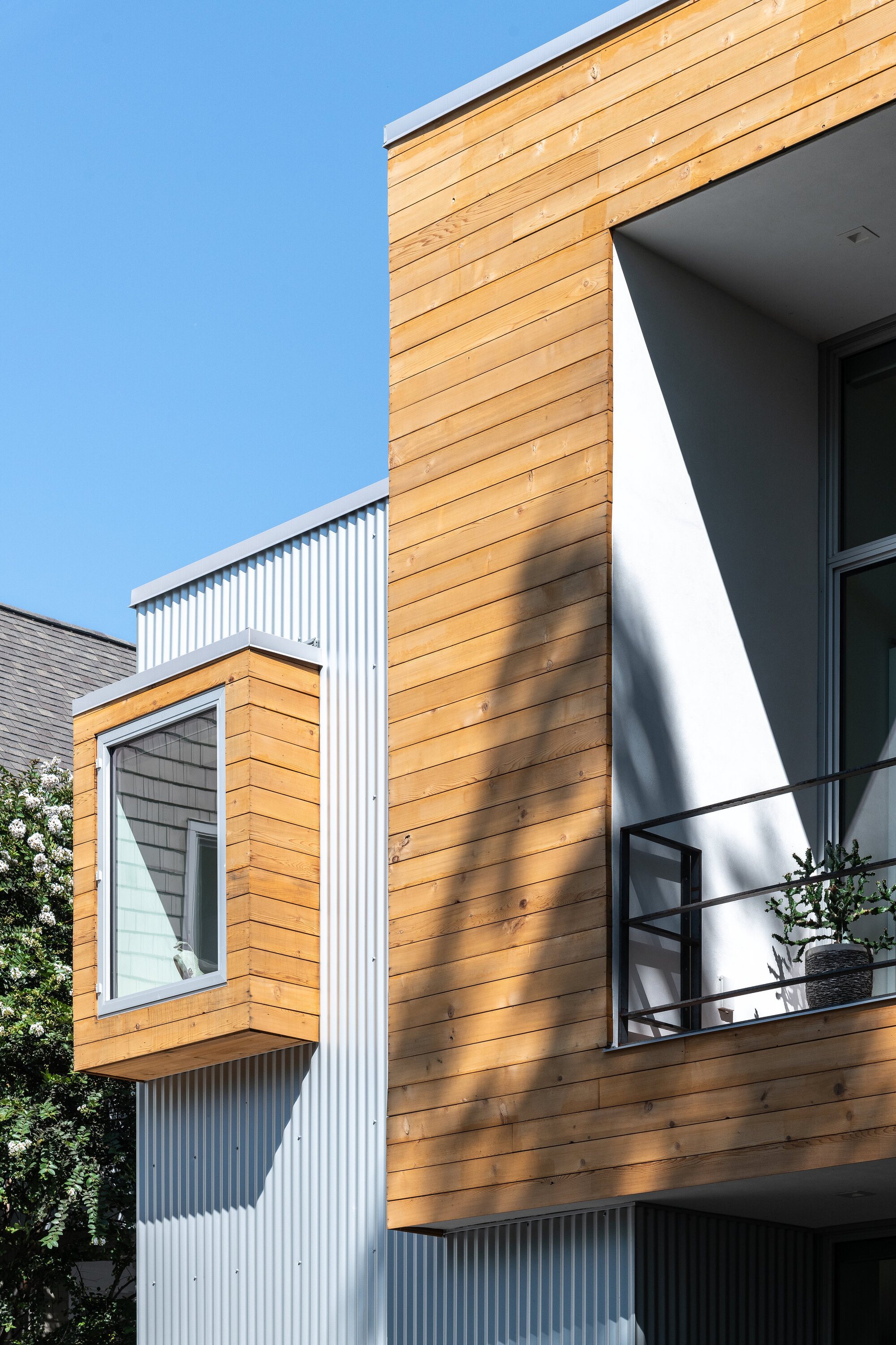 Gallery of Spa Creek House / GriD Architects 8