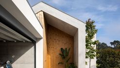 Casa H1 / Bruno H Gomes Arquitectura