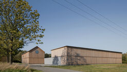 Three Houses and a Yard Under Lysá Hora / PAPOUSEK & SILHAN ARCHITECTS
