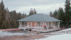 Mountain Restaurant / a-platz