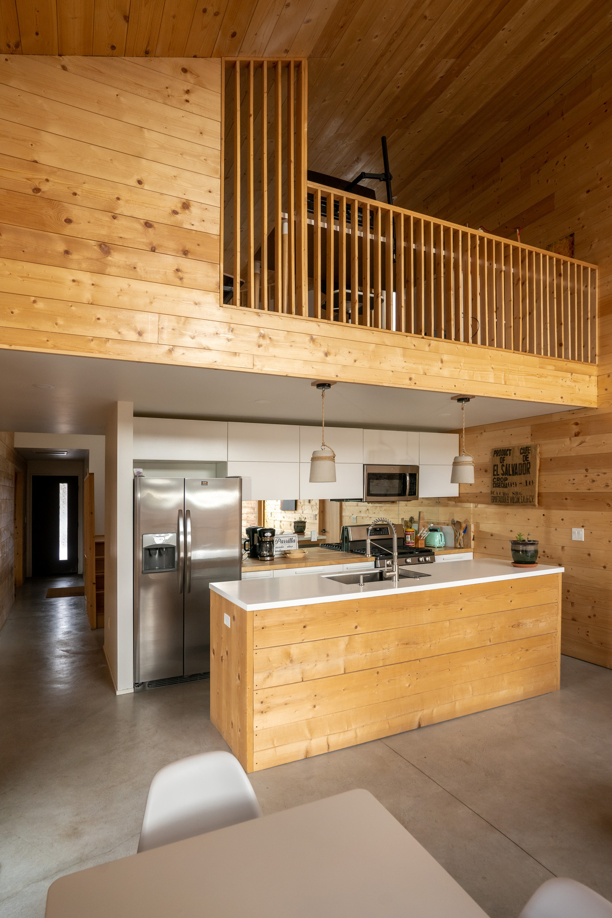 Gallery of Rocky Mountain House #1 / forma Architecture - 11