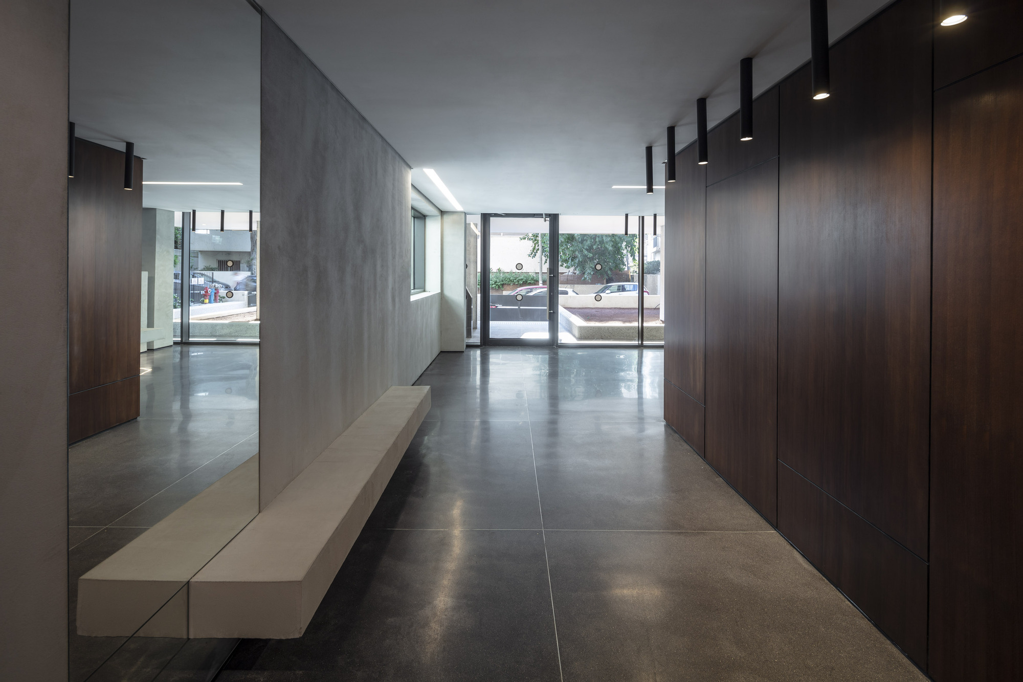 Gallery of Mapu 5 Residential Building / Bar Orian Architects - 13