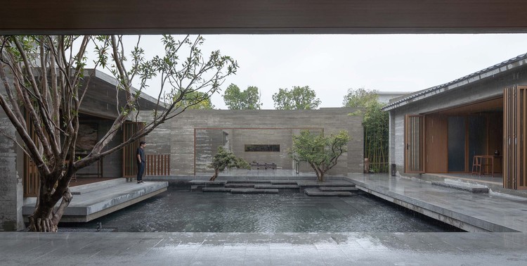 The Flowing Garden House / More Than Arch Studio - Interior Photography, Facade