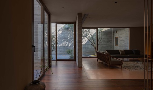 The Flowing Garden House / More Than Arch Studio - Interior Photography