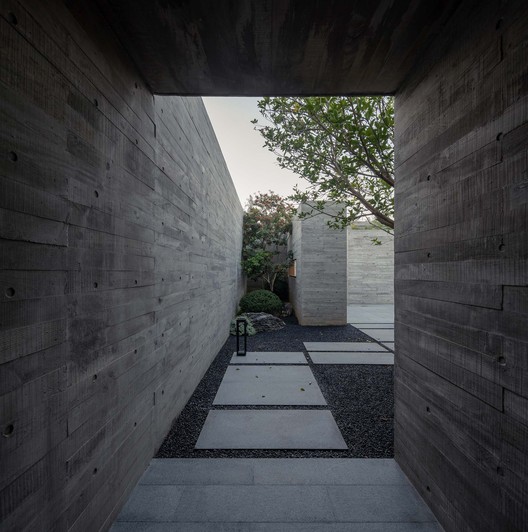 The Flowing Garden House / More Than Arch Studio - Interior Photography