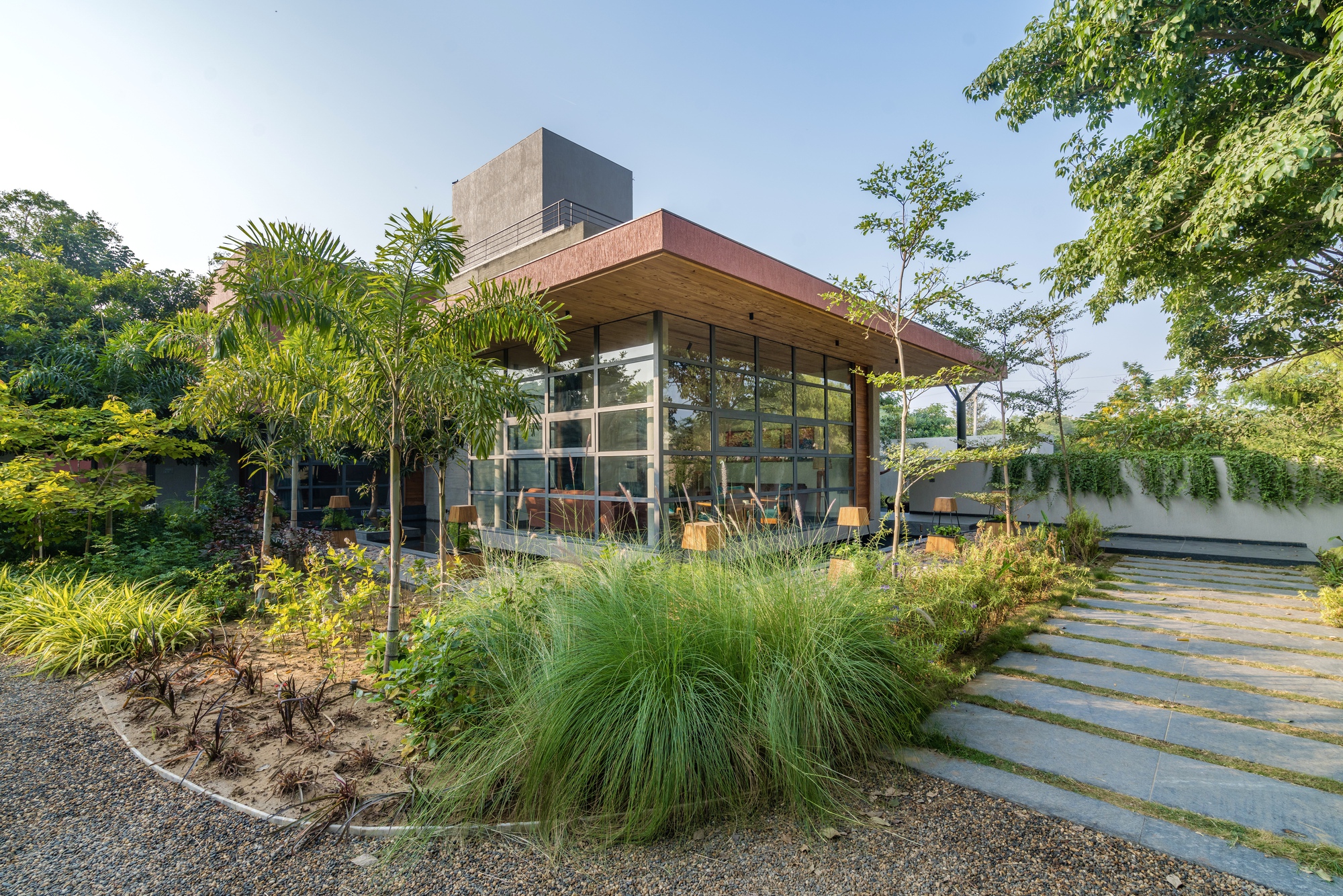 Gallery of The Foliage House / VPA Architects 3