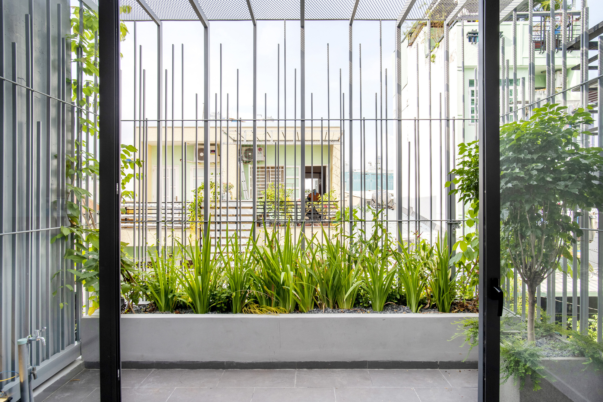Gallery of Cage House / ROOM+ Design & Build 3